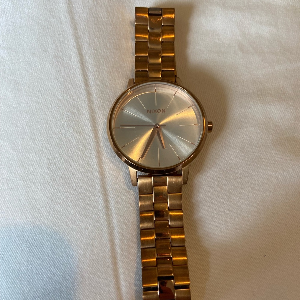 Nixon Watch